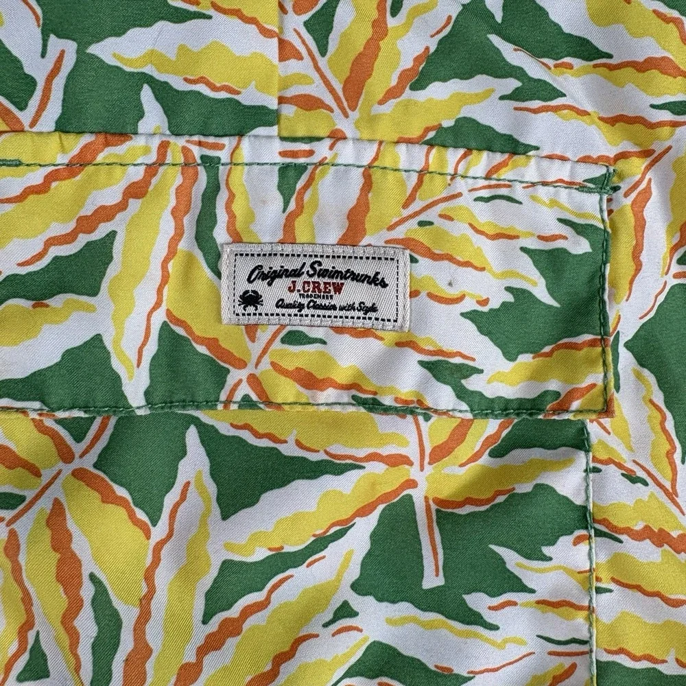 J.Crew Board Shorts Men's 36 Green Tropical Leaf Print Swim Trunks Preppy Beach